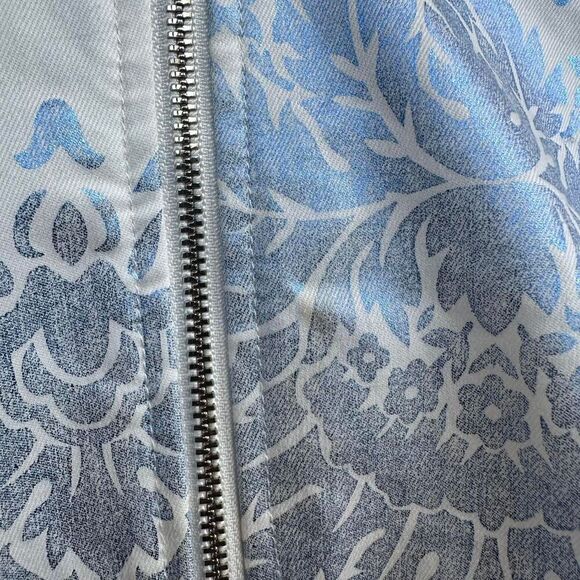 NWT Xenia Boutique Blue Damask Mini Dress V-Neck Fit & Flare -‎ Size 2 - Picture 8 of 8